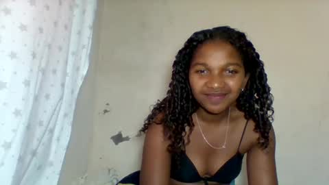 mila_lunah online show from 05-03-26, 09:48