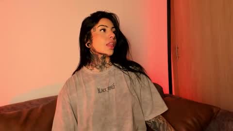     online show from 11-05-25, 11:27