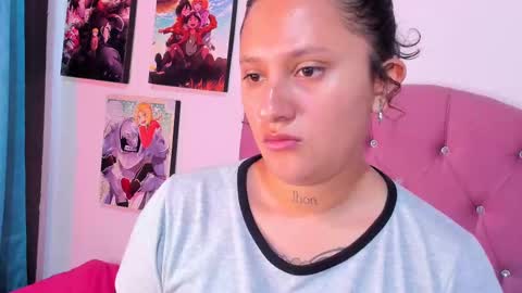 MILA  online show from 09-25-25, 04:32