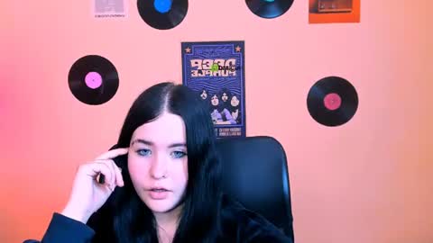 mila_snow1 online show from 07-30-26, 09:41