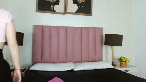 milaa_01 online show from 03-12-26, 11:27