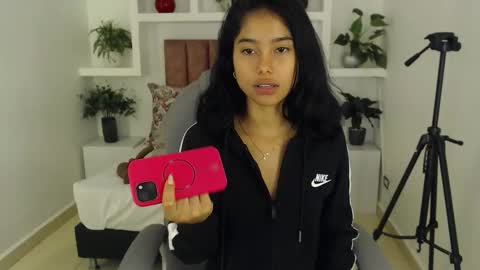 milaa_star online show from 02-07-26, 04:16