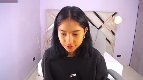 milaa_star online show from 02-15-26, 03:25