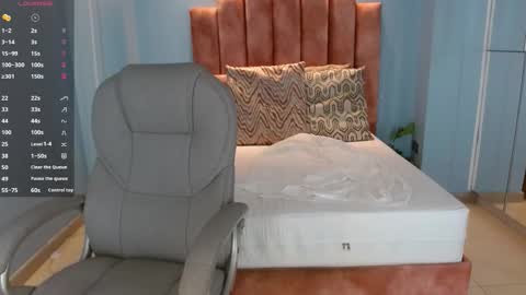 milaa_star online show from 02-28-26, 03:29