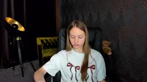 Milla online show from 07-07-26, 07:23