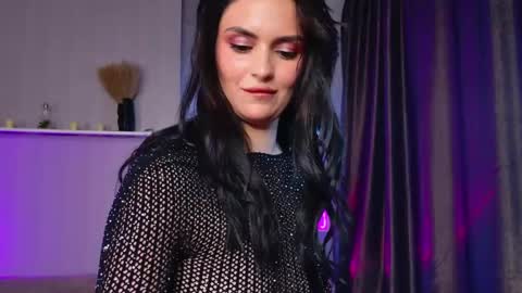 Mila online show from 04-26-26, 08:17