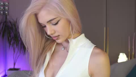 Mila and u can call me sweet bunny online show from 02-27-26, 11:10