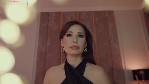        online show from 10-24-25, 06:26