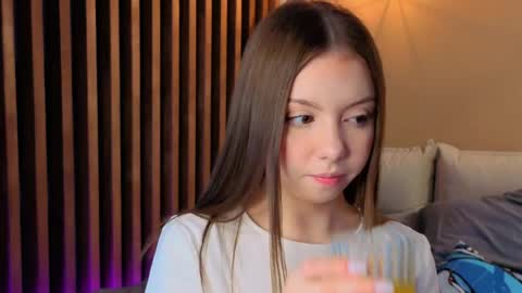 Mila online show from 04-24-26, 03:14