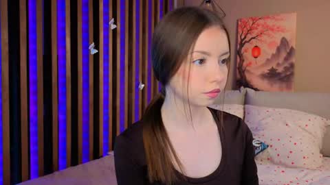 Mila online show from 06-08-26, 03:12