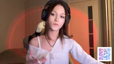 Snapshot of milamiuu chatting on 03-06-26, 03:08 milamiuu online show from 03-06-26, 03:08