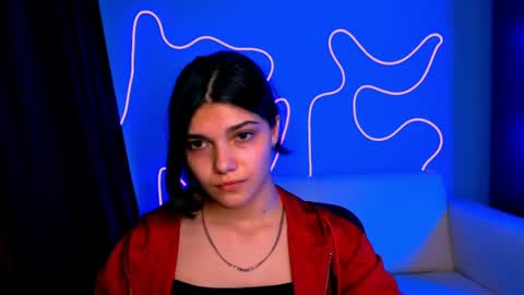 milamiuuu online show from 06-12-26, 03:11