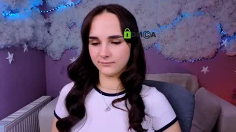 milamiuuu online show from 06-15-26, 09:17
