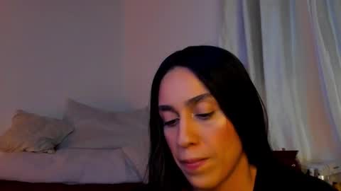 Snapshot of milan_roux chatting on 02-16-26, 01:24 Milane online show from 02-16-26, 01:24