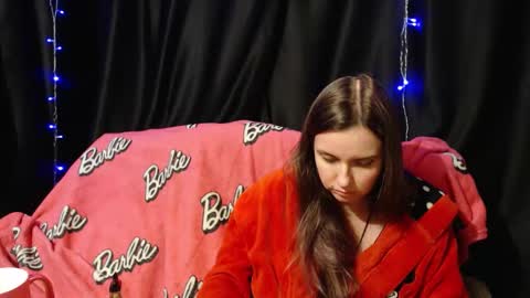 MilAna online show from 09-18-25, 06:21