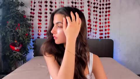 Milana online show from 02-19-25, 11:17