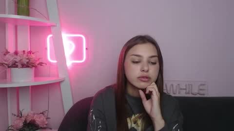 milanaangelas online show from 11-03-25, 08:32