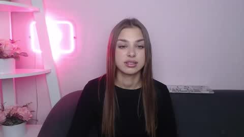 milanaangelas online show from 12-01-25, 08:47
