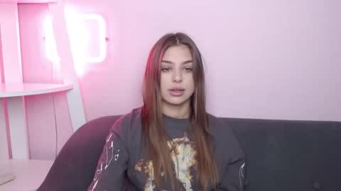 milanaangelas online show from 02-16-26, 05:47