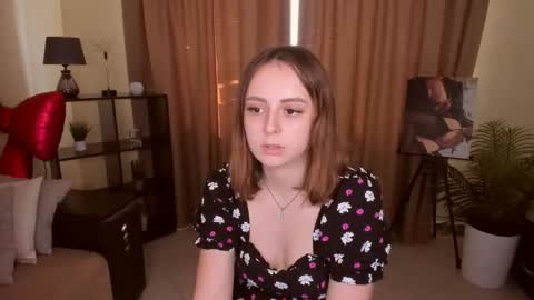 Snapshot of milanabells chatting on 05-24-26, 02:44 MilanaBells online show from 05-24-26, 02:44