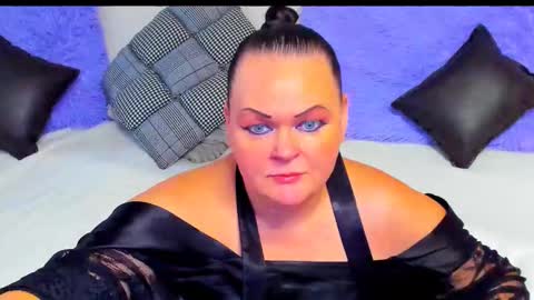 Snapshot of milanabiegert chatting on 11-03-25, 12:50 Lana online show from 11-03-25, 12:50