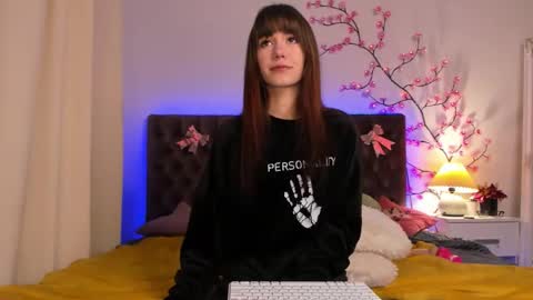 Milana online show from 02-05-26, 07:02