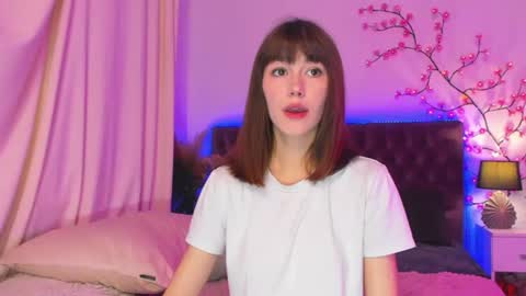 Snapshot of milanahottss chatting on 07-25-26, 05:05 Milana online show from 07-25-26, 05:05