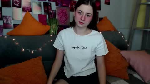 milanaroz online show from 10-30-25, 05:53