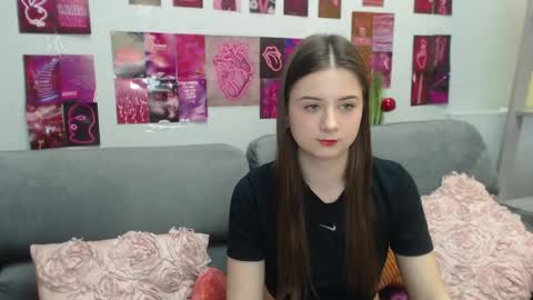 milanaroz online show from 04-18-26, 05:33