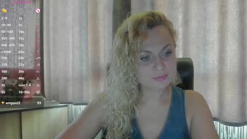 Snapshot of milanna_x chatting on 09-11-25, 01:22 milanna_x online show from 09-11-25, 01:22