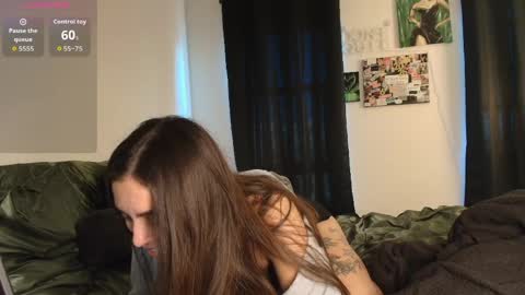 Mila online show from 04-03-26, 01:14