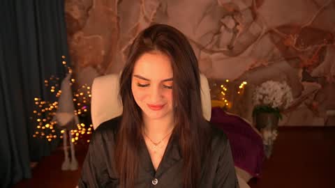 Snapshot of milashalovely chatting on 12-10-24, 06:22 Milasha online show from 12-10-24, 06:22