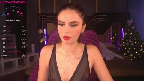 Snapshot of milashalovely chatting on 01-04-25, 09:43 Milasha online show from 01-04-25, 09:43