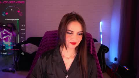 Snapshot of milashalovely chatting on 01-07-25, 06:48 Milasha online show from 01-07-25, 06:48