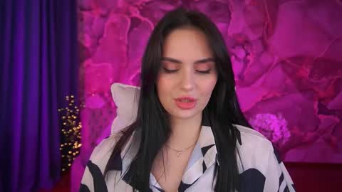 Snapshot of milashalovely chatting on 09-26-25, 01:37 Milasha online show from 09-26-25, 01:37