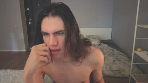 Mila online show from 03-31-26, 10:37