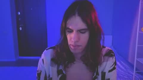 Mila online show from 04-26-26, 11:52