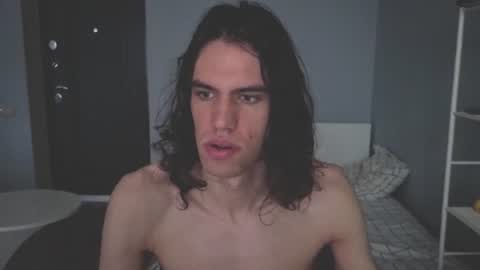 Snapshot of milaslovv chatting on 07-29-26, 12:25 Mila online show from 07-29-26, 12:25