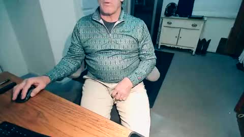 Milehi1958 online show from 01-07-26, 03:31