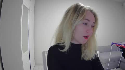Milena new nonude shy blonde natural online show from 11-22-25, 11:15