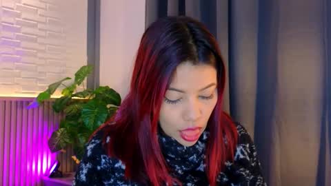 Snapshot of milena_lawson chatting on 11-10-25, 10:47 milena_lawson online show from 11-10-25, 10:47