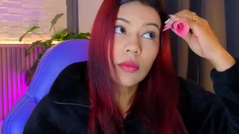 Snapshot of milena_lawson chatting on 11-21-25, 11:09 milena_lawson online show from 11-21-25, 11:09