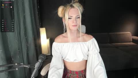 Milena online show from 04-05-26, 01:36