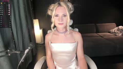 Milena online show from 04-09-26, 02:00