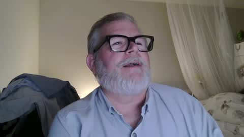 Miles Nash online show from 09-27-25, 05:56