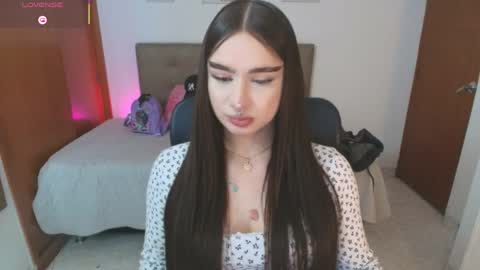 Miley online show from 04-07-26, 01:55