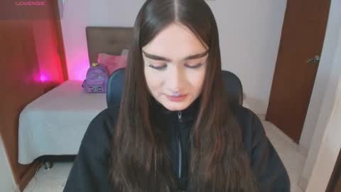 Miley online show from 04-13-26, 12:43