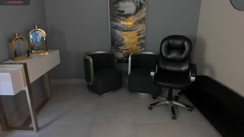 Miley Cruz  IG miley model23 online show from 10-06-25, 11:18