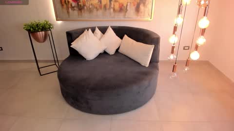 Miley Cruz  IG miley model23 online show from 10-23-25, 10:08