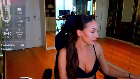 Snapshot of mileysin chatting on 05-23-26, 01:48 Miley Sin online show from 05-23-26, 01:48